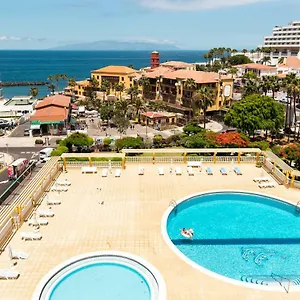  Apartment Homeforguest Beach Apt With Sea View & Pool, 50 Steps To The Sea