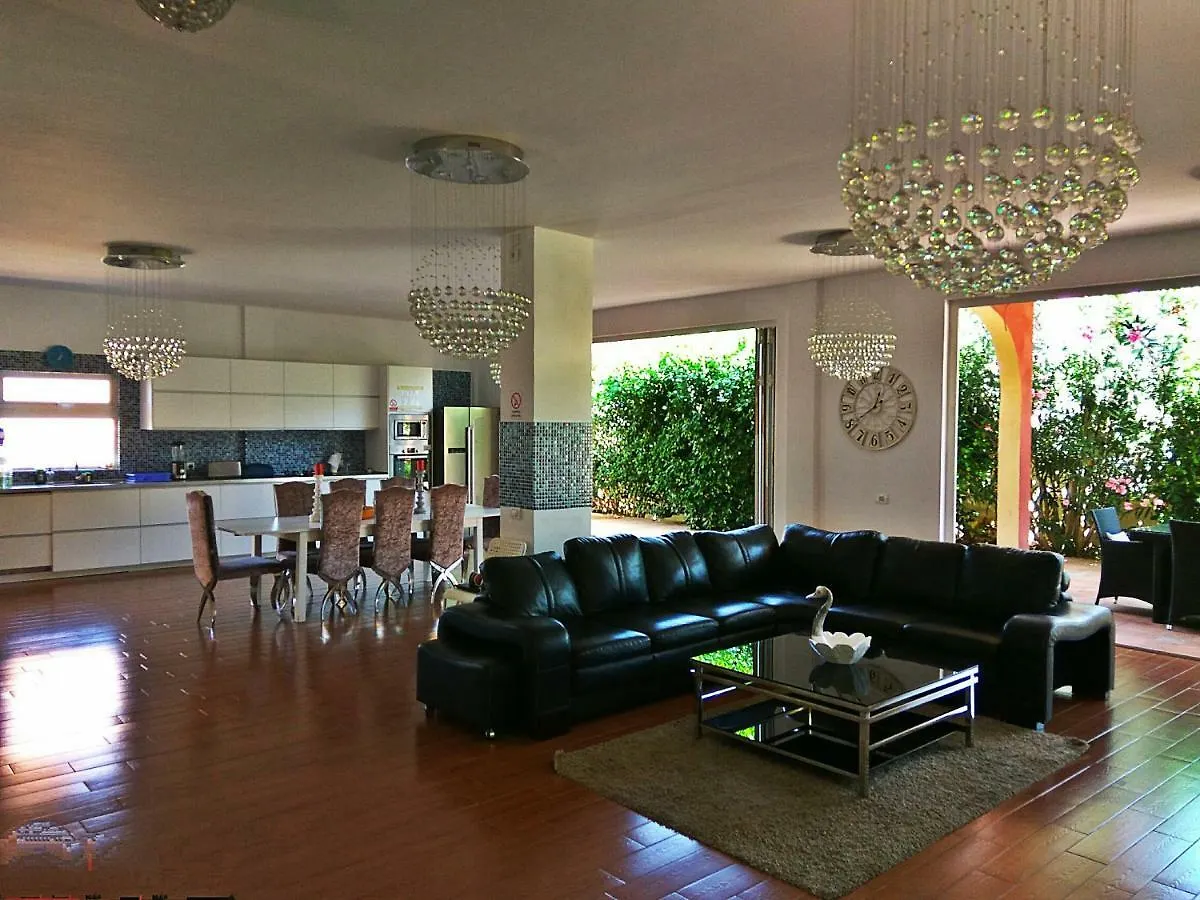 Casa Viera Villa Buzanada 0*,  Spain